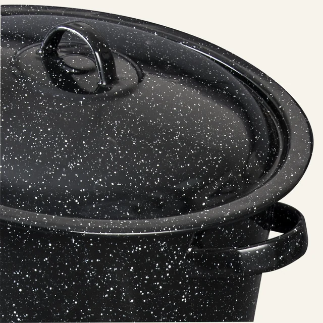 Black speckled covered roaster, photographed by Granite Ware