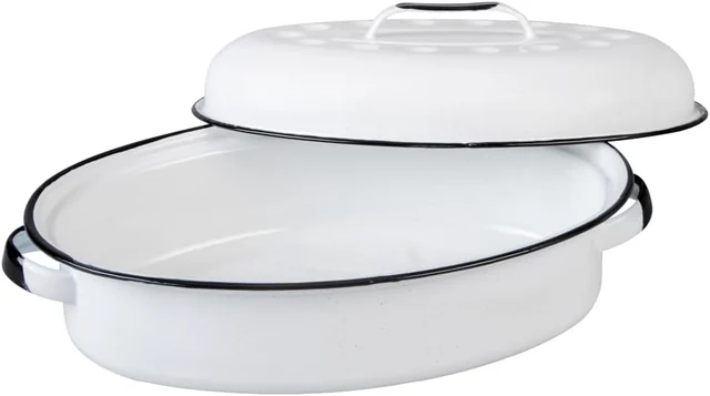 15-inch white oval roaster and lid